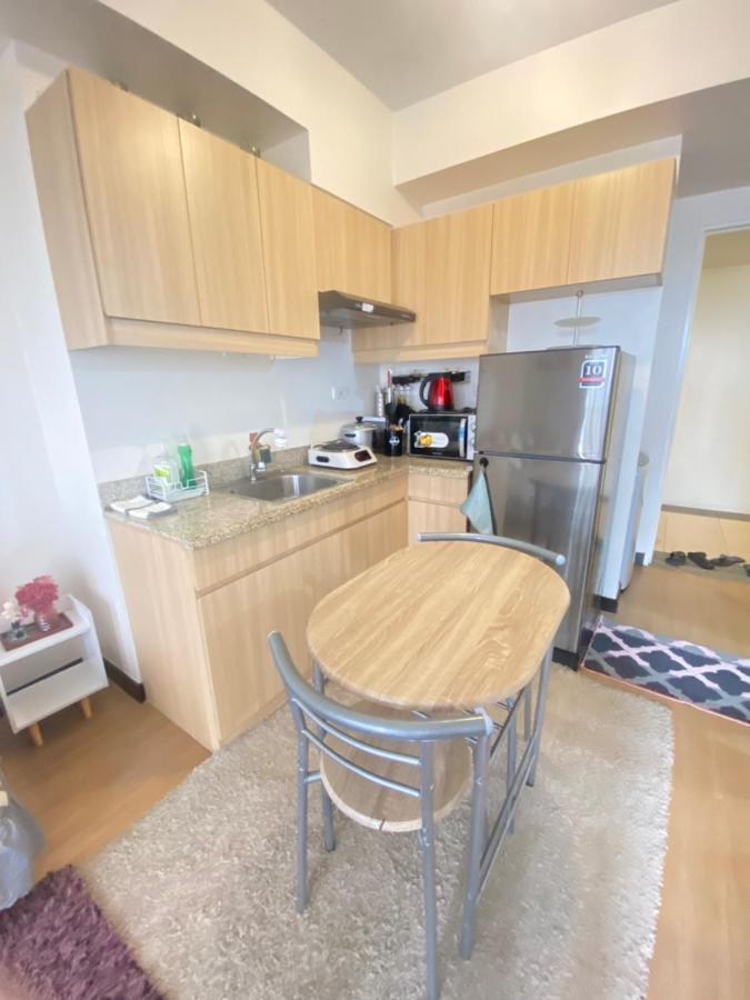 Aparthotel 1 Bedroom Unit At The Celandine Near Ayala Cloverleaf Mall Valenzuela
